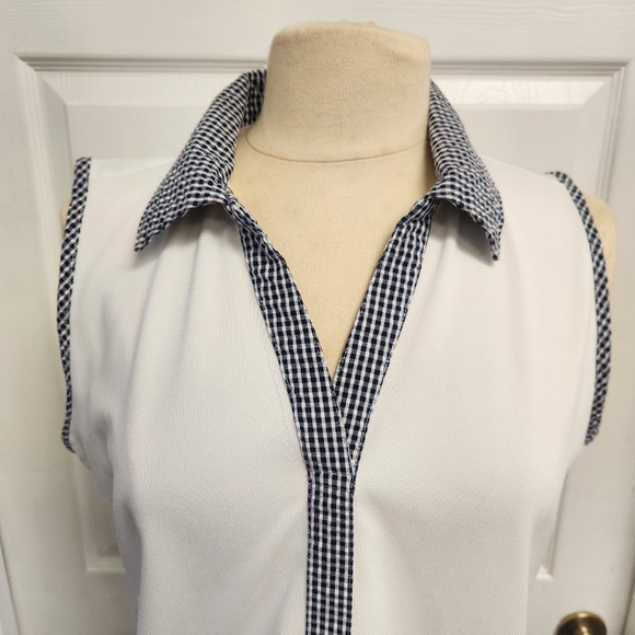 IZOD Golf White Sleeveless Top with Black and White Gingham Trim - Picture 2 of 12